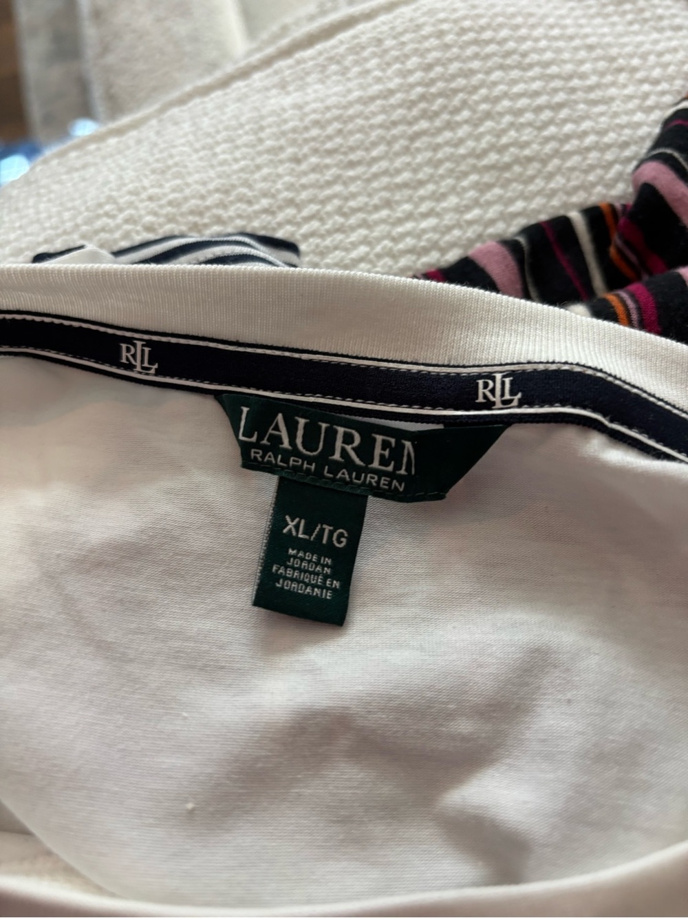 ❗️FINAL❗️Lauren Ralph Lauren Navy and White Short Sleeve Striped Crew Tee - Picture 3 of 7
